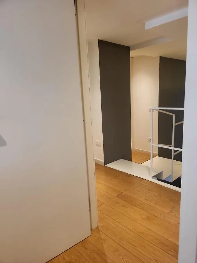 Cv Loft Villa Palermo 0*,